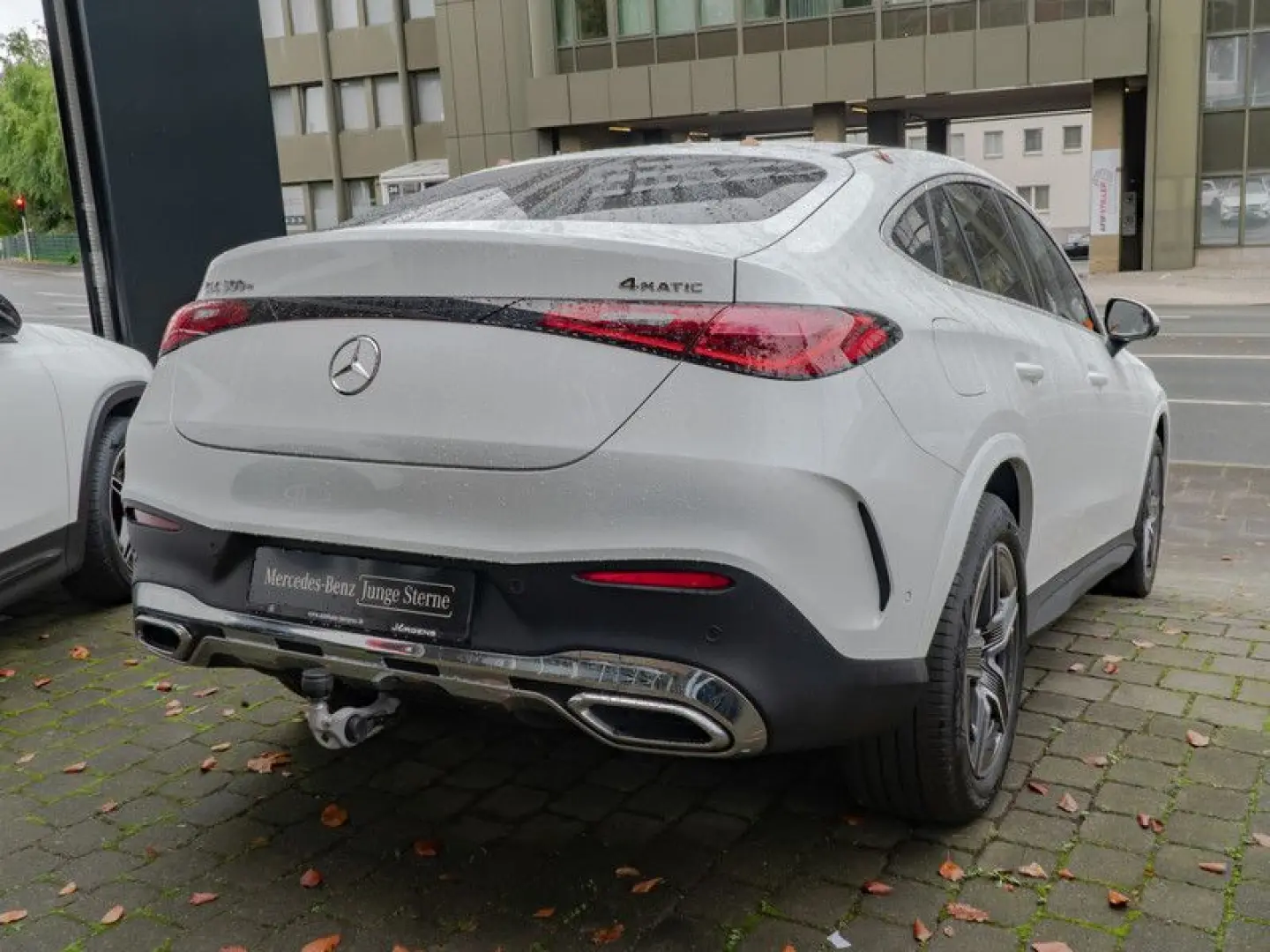 GLC 300 e 4M Coupé AMG-Sport Pano 360 AHK LED 19