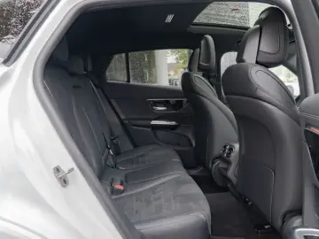 GLC 300 e 4M Coupé AMG-Sport Pano 360 AHK LED 19
