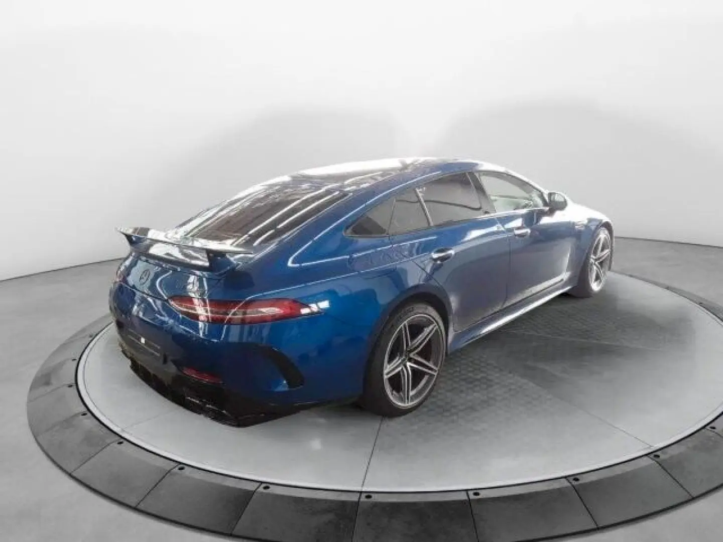 AMG GT 63 S Keramik AirM Burm Distr SitzKlima