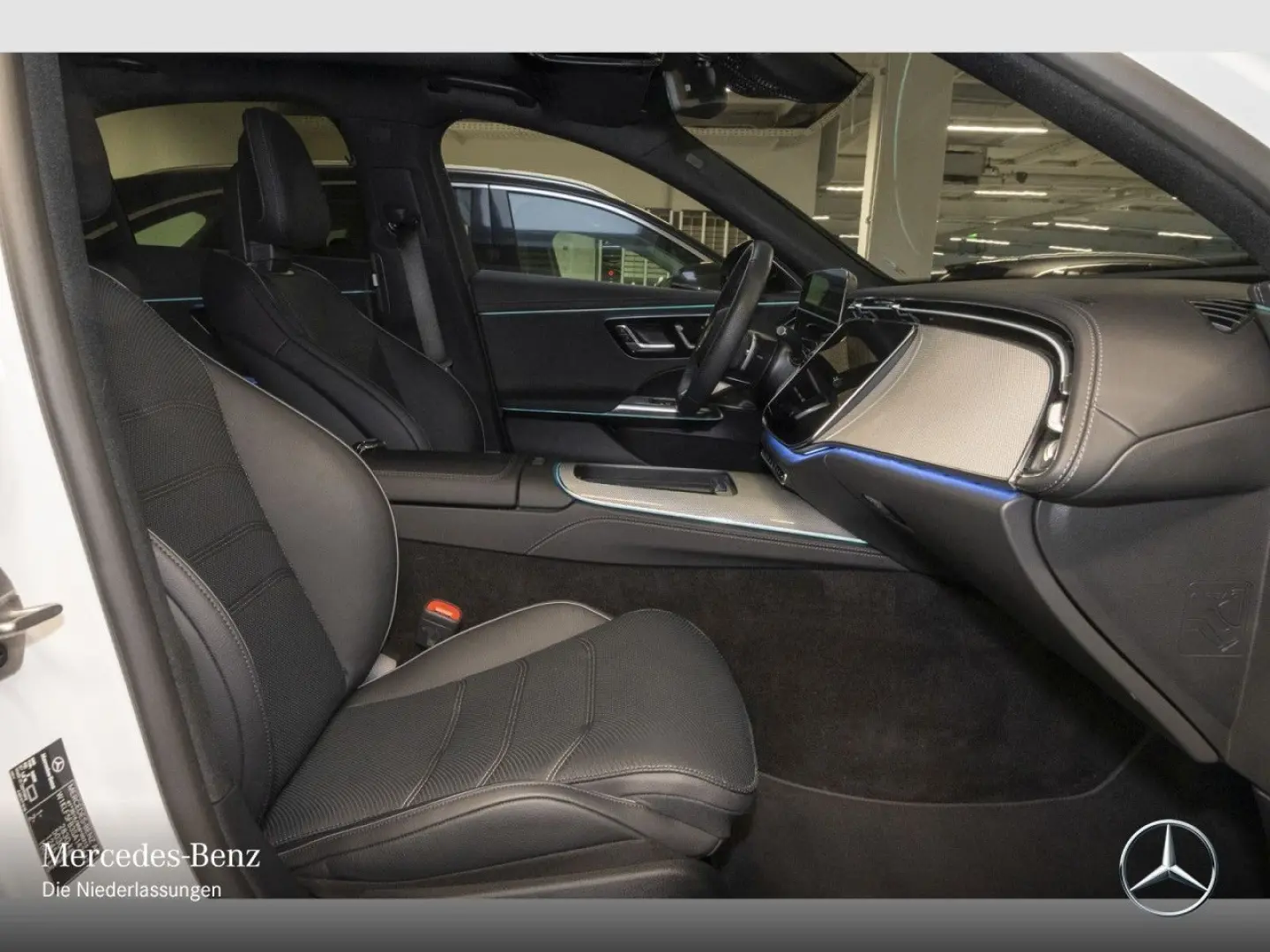 E 400 e 4M AMG Prem.  PANO AHK 20  Bur4D DIGITAL