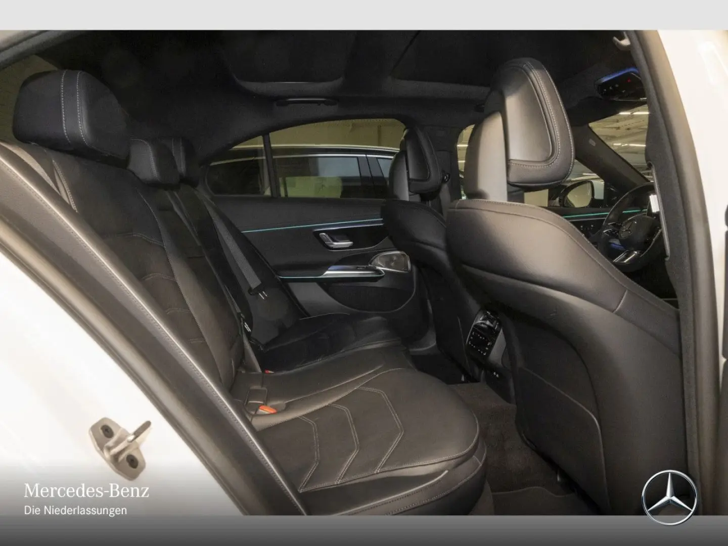 E 400 e 4M AMG Prem.  PANO AHK 20  Bur4D DIGITAL