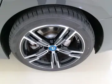 BMW 3 Series Touring 320e M Sport - Hibrid - Automatic