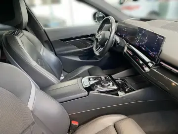520d xDrive Lim. M Sport Pro HUD Pano ad.LED DA