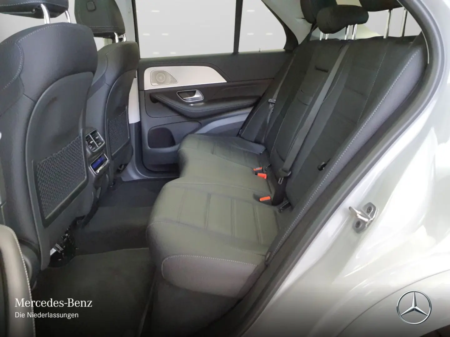 GLE 400 e 4M AMG Premium  Airmatic Pano 22  AHK