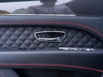 Bentayga S V8   Bentley Nürnberg