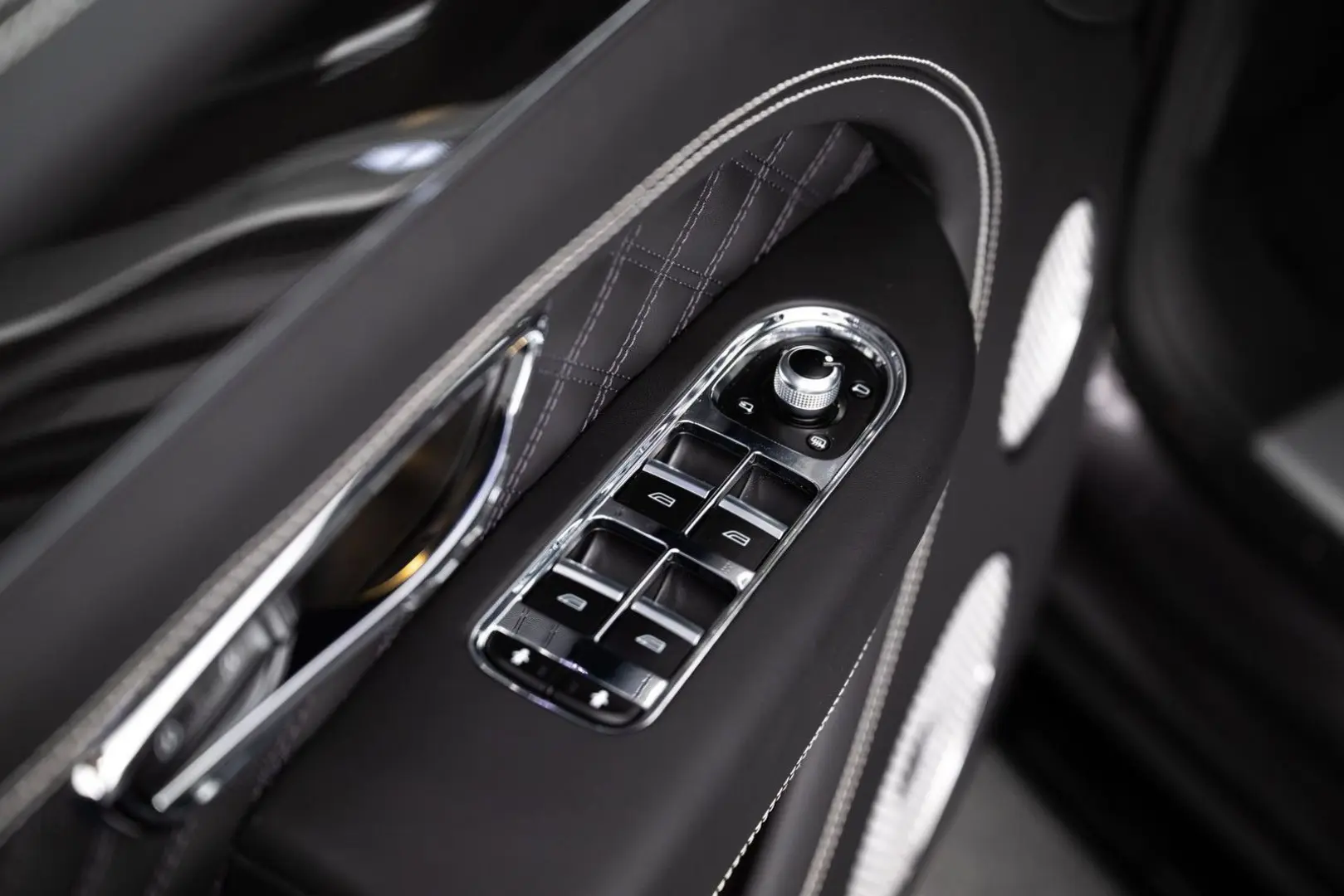 Bentayga S Hybrid MY23