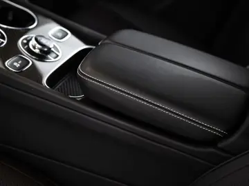 Bentayga S Hybrid MY23
