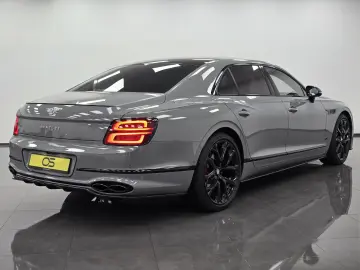 Flying Spur S V8 Mulliner NAIM Cambrian Grey