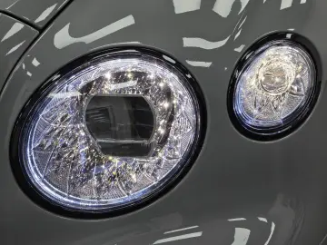 Flying Spur S V8 Mulliner NAIM Cambrian Grey