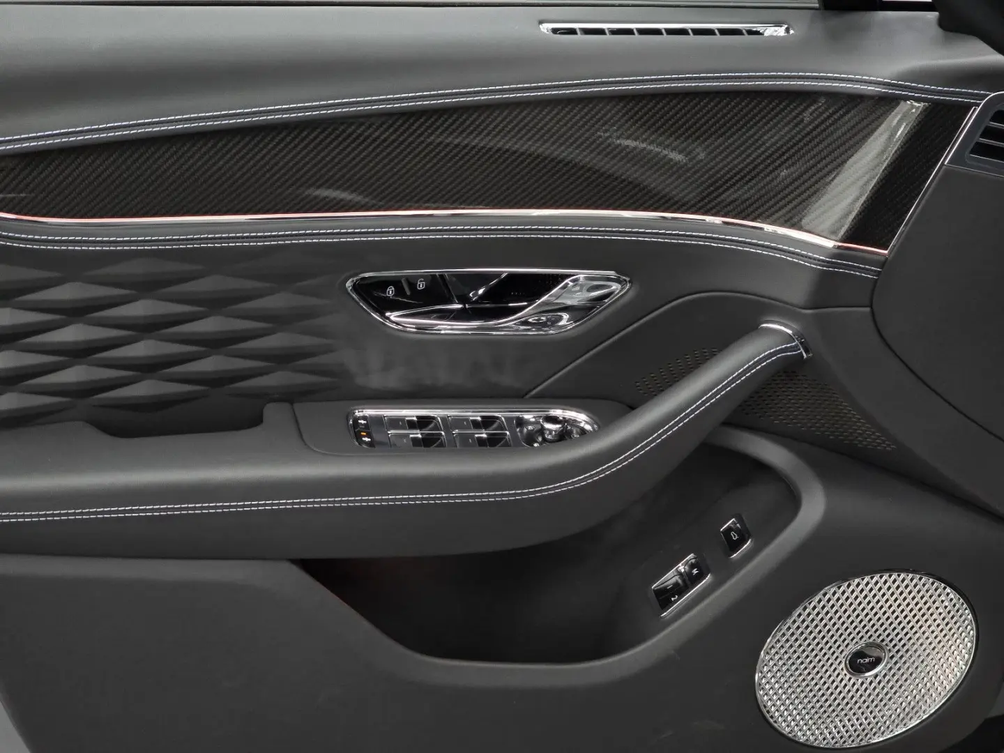 Flying Spur S V8 Mulliner NAIM Cambrian Grey