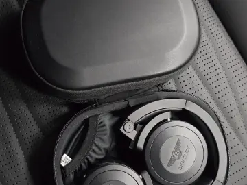 Flying Spur S V8 Mulliner NAIM Cambrian Grey