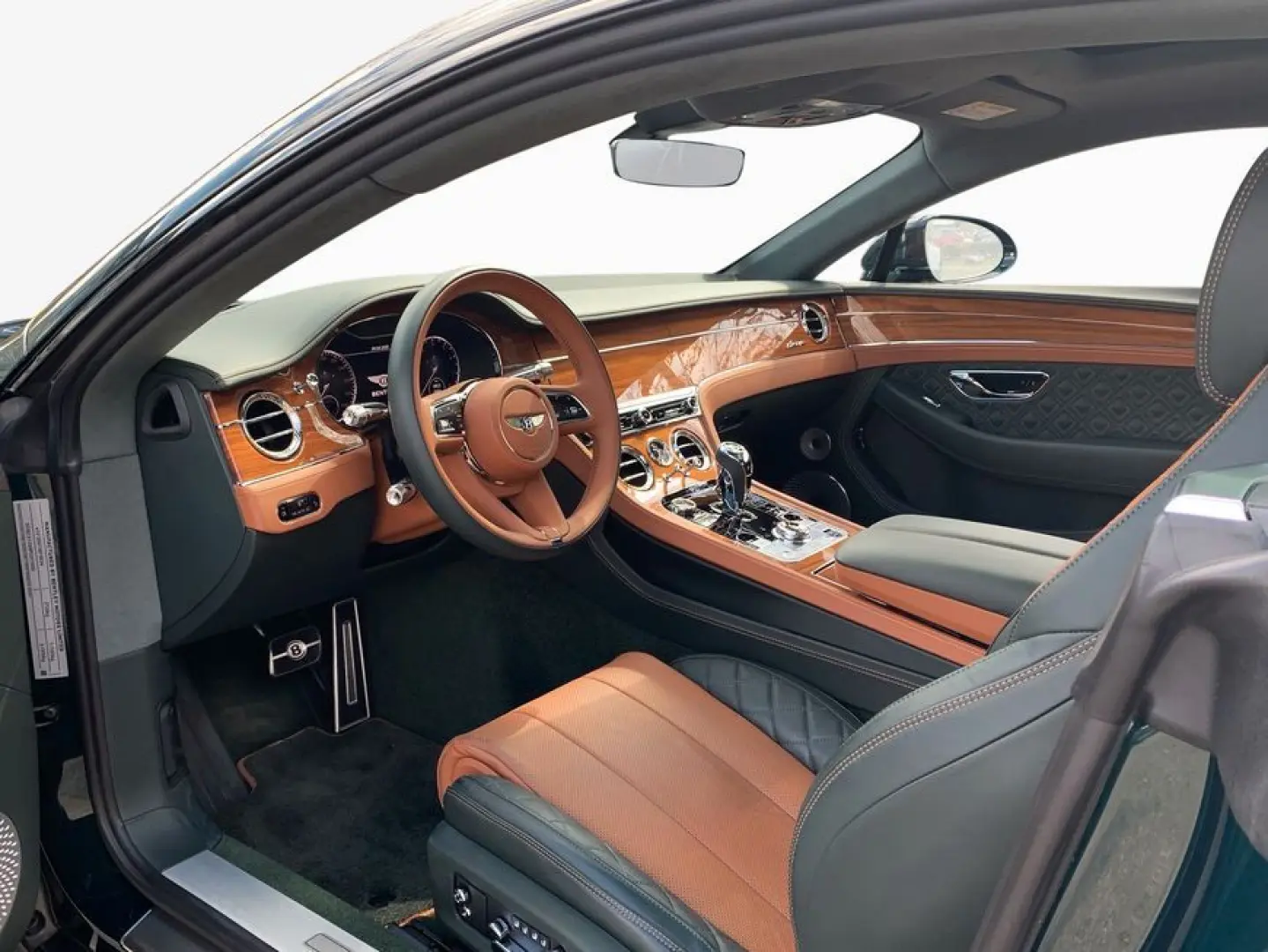 New Continental GT V8 Azure