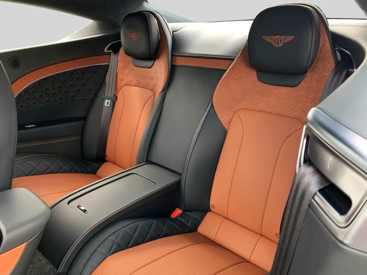 New Continental GT V8 Azure