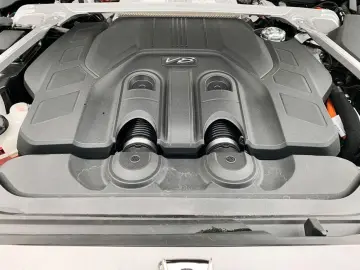 New Flying Spur V8 Hybrid Mulliner