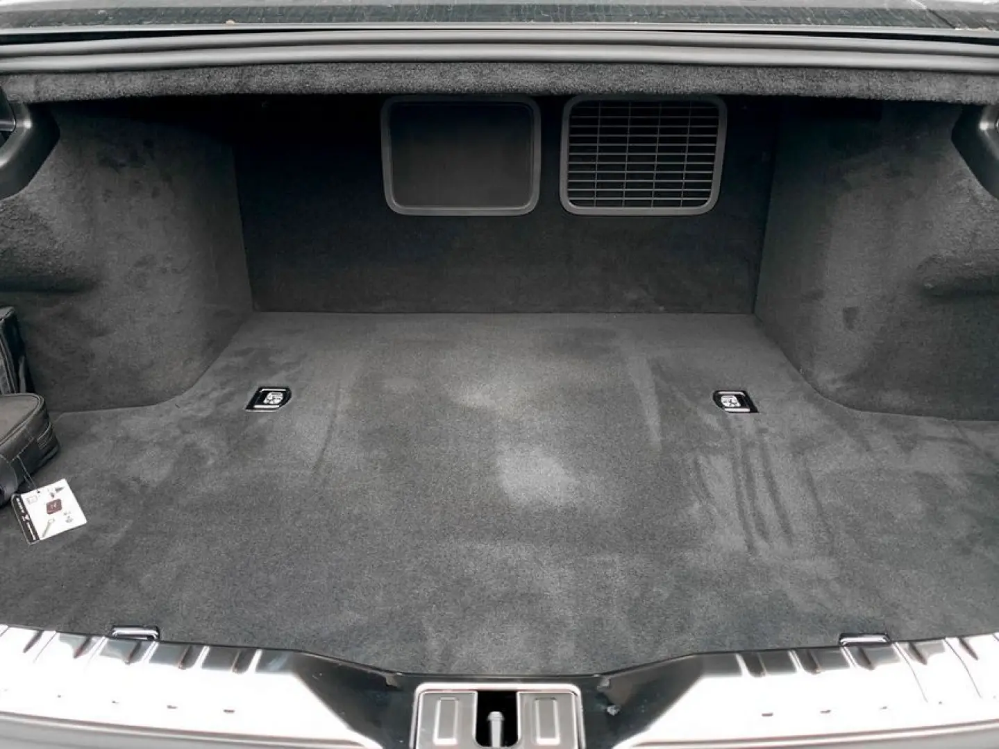 New Flying Spur V8 Hybrid Mulliner