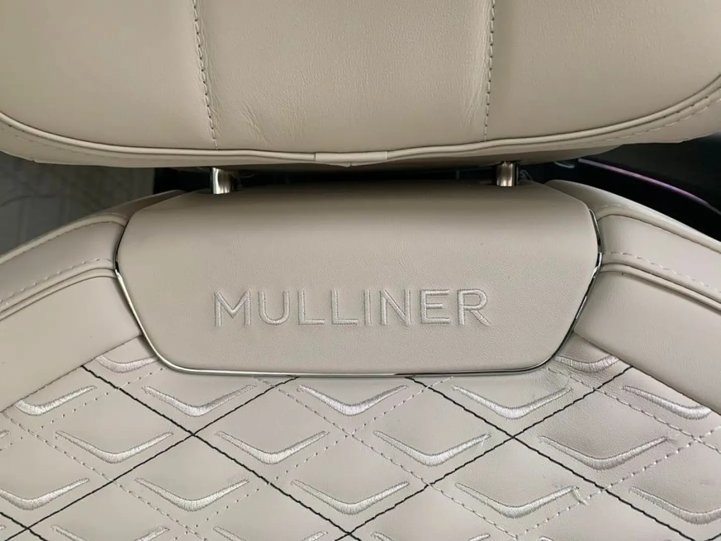 New Flying Spur V8 Hybrid Mulliner