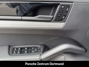 Cayenne S BOSE InnoDrive Panoramadach LED-Matrix