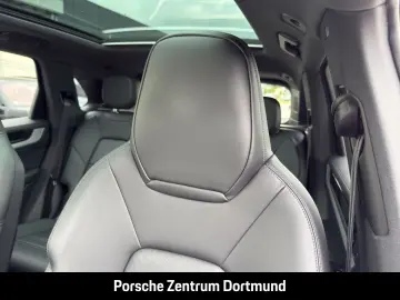Cayenne S BOSE InnoDrive Panoramadach LED-Matrix