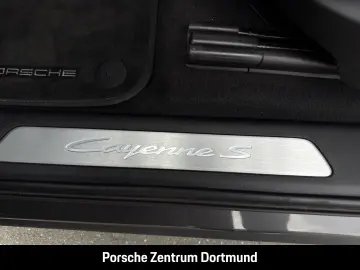 Cayenne S BOSE InnoDrive Panoramadach LED-Matrix