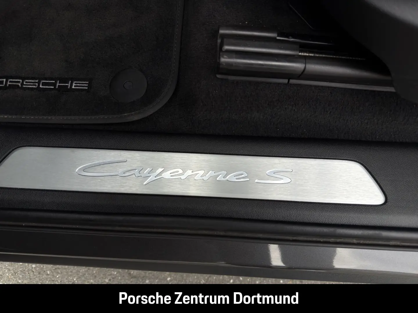 Cayenne S BOSE InnoDrive Panoramadach LED-Matrix