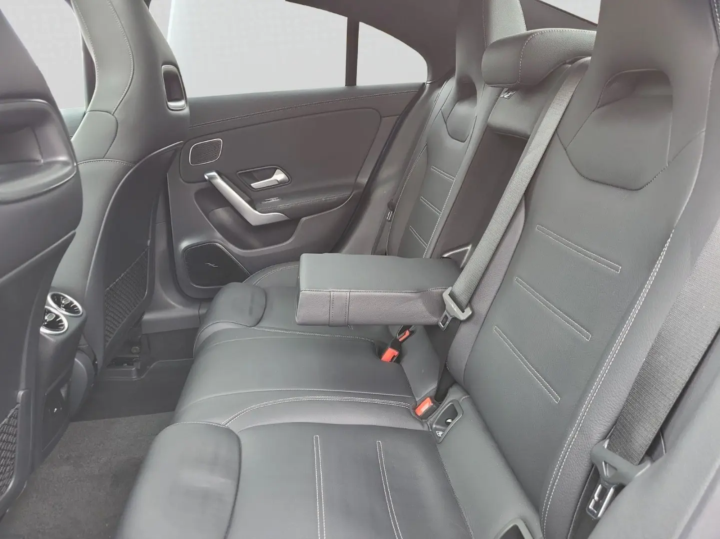 CLA 45 AMG S Night-Paket Pano Burmester