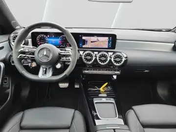 CLA 45 AMG S Night-Paket Pano Burmester