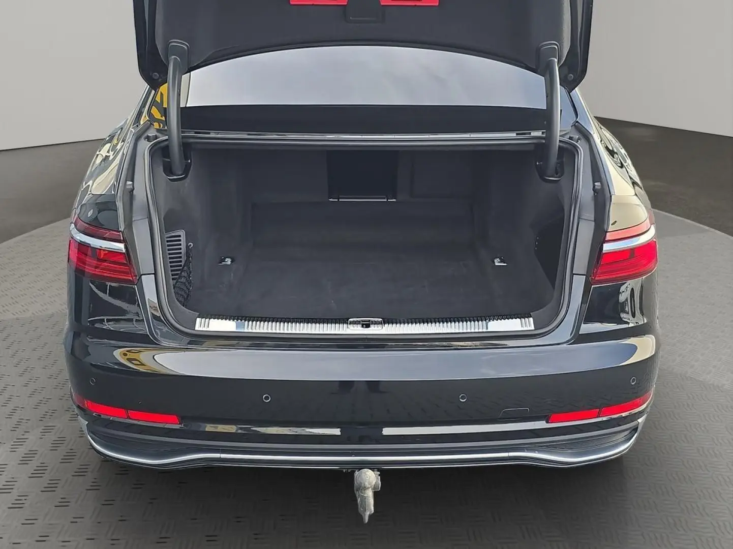 A8 50 TDI qu S-LINE STNDHZ B&O DACH H-UP AHK ACC