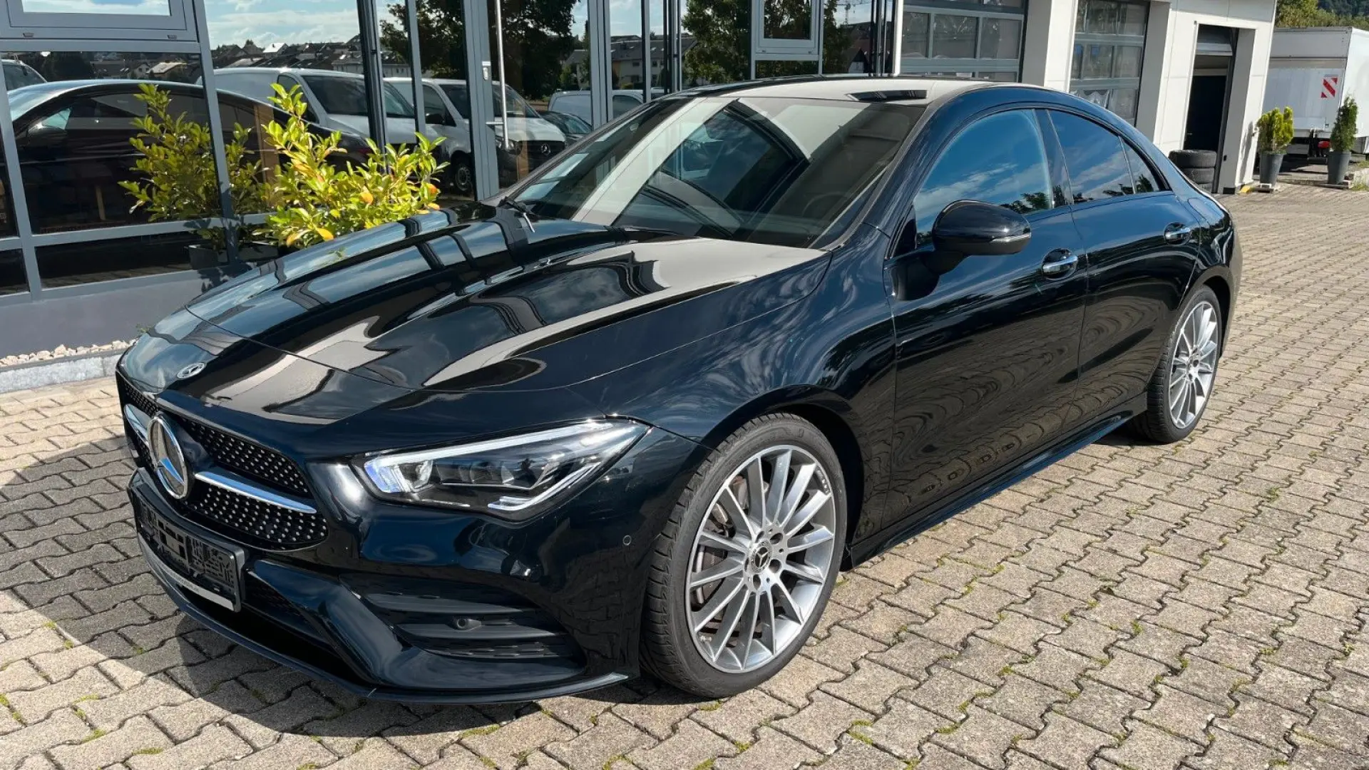 CLA 220 AMG LED KEYLESS DISTRONIC KAM LEDER