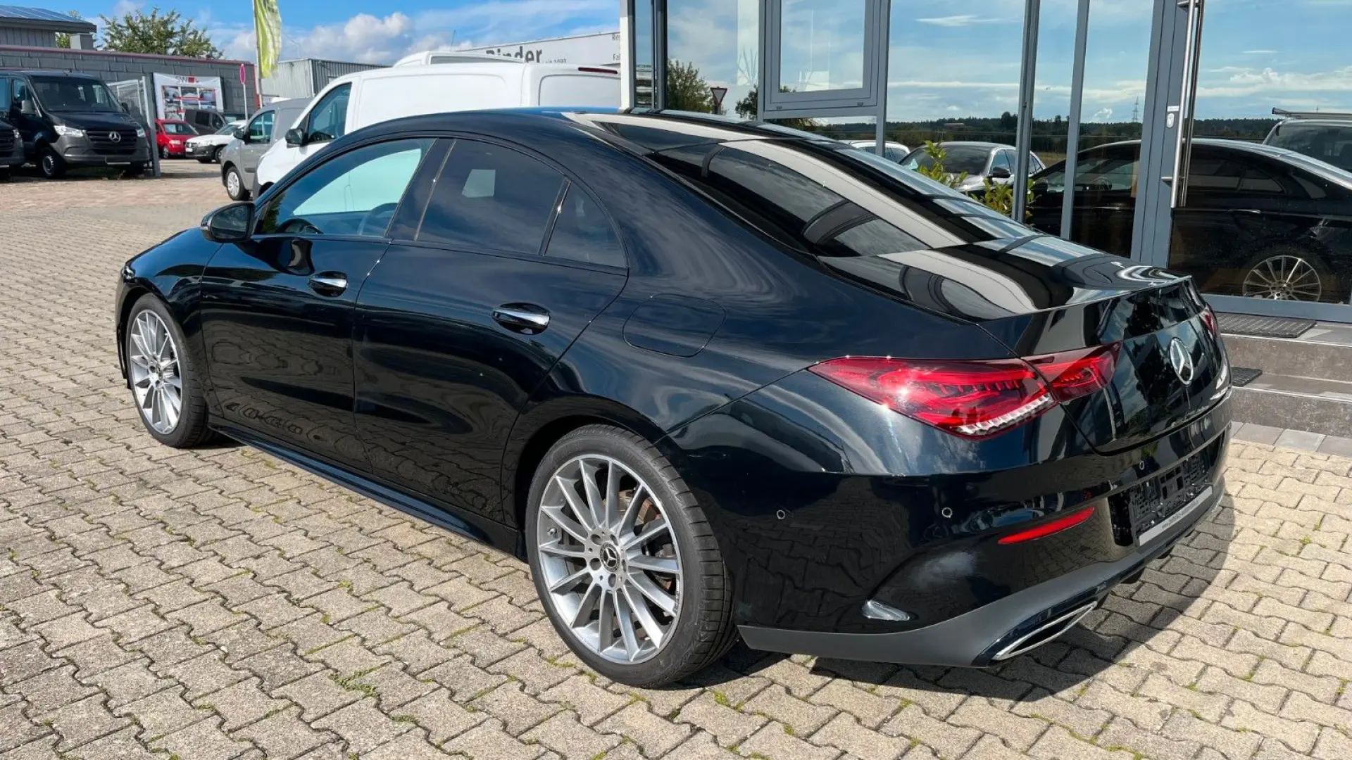 CLA 220 AMG LED KEYLESS DISTRONIC KAM LEDER