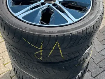 CLA 220 AMG LED KEYLESS DISTRONIC KAM LEDER