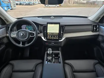 XC90 T8 AWD Ultra Dark FACELIFT 21  360  4C B&W