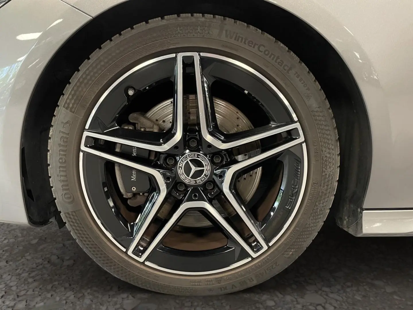 CLA 220 d AMG ADVANCED NIGHT MULTI-LED DISTR RFK