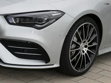 CLA 35 AMG 4M Coupé 360 MULTIBEAM MEMORY AIRPLAY