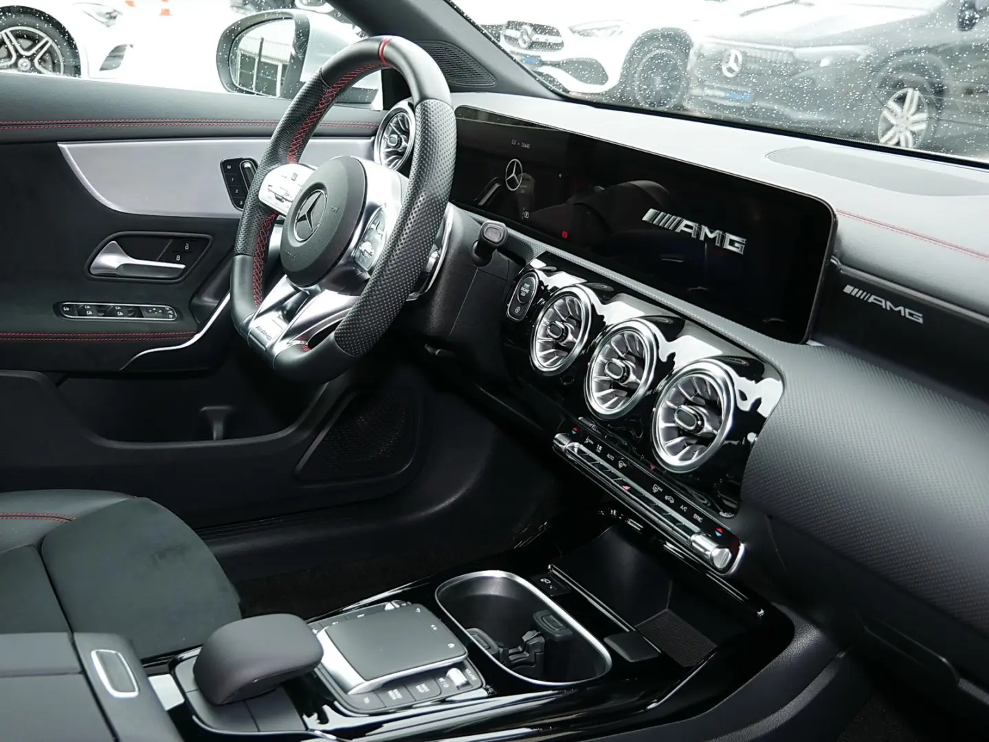 CLA 35 AMG 4M Coupé 360 MULTIBEAM MEMORY AIRPLAY