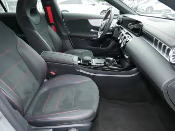 CLA 35 AMG 4M Coupé 360 MULTIBEAM MEMORY AIRPLAY