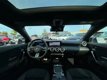 CLA 250 4M AMG PANO SOUND MEMORY KAM AHK KEYLES
