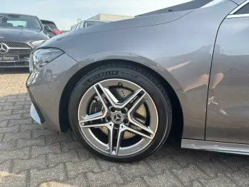 CLA 250 4M AMG PANO SOUND MEMORY KAM AHK KEYLES