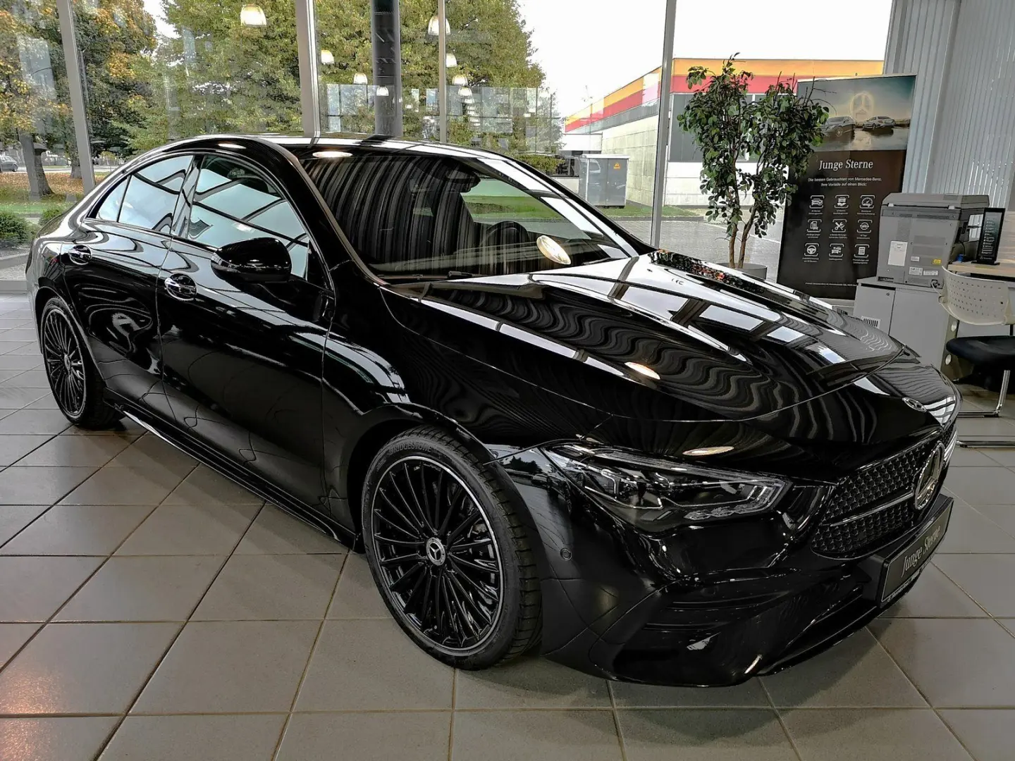 CLA 250 4M Coupé AMG ADVANCE NIGHT BURMESTER TWA