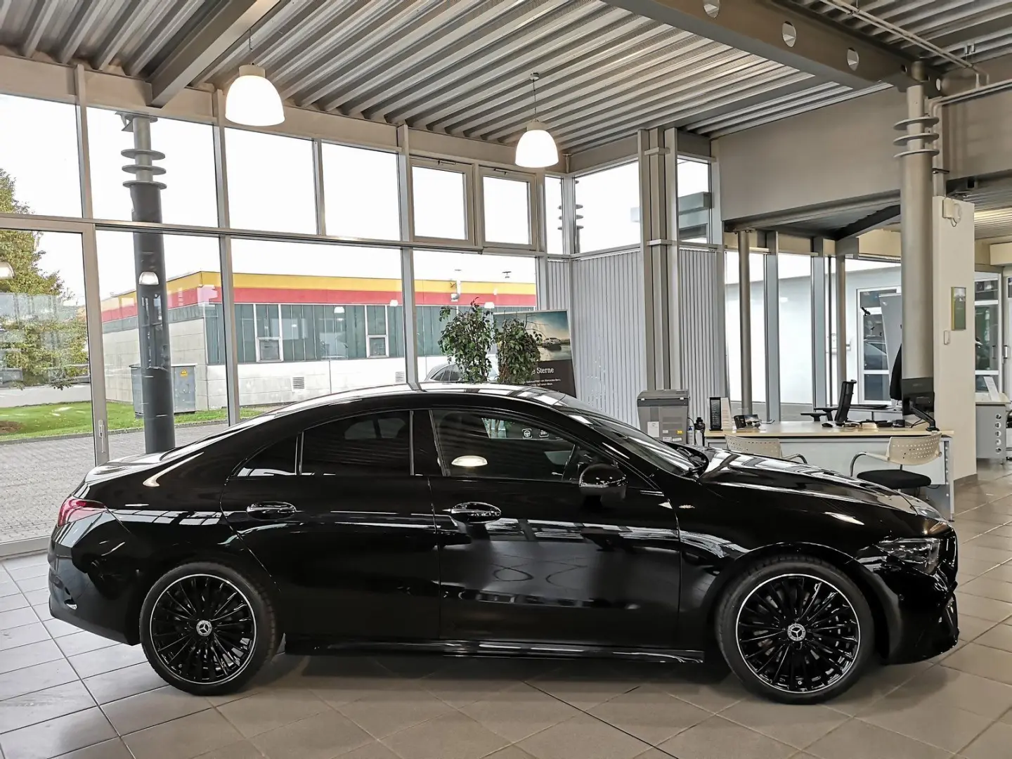 CLA 250 4M Coupé AMG ADVANCE NIGHT BURMESTER TWA