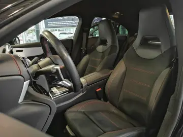 CLA 250 4M Coupé AMG ADVANCE NIGHT BURMESTER TWA