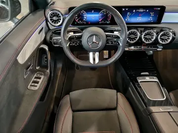 CLA 250 4M Coupé AMG ADVANCE NIGHT BURMESTER TWA