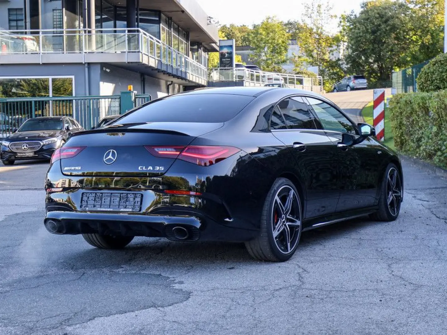 CLA 35 AMG 4M Coupé 360 Pano HUD Night Memo 19'