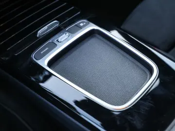 CLA 35 AMG 4M Coupé 360 Pano HUD Night Memo 19'