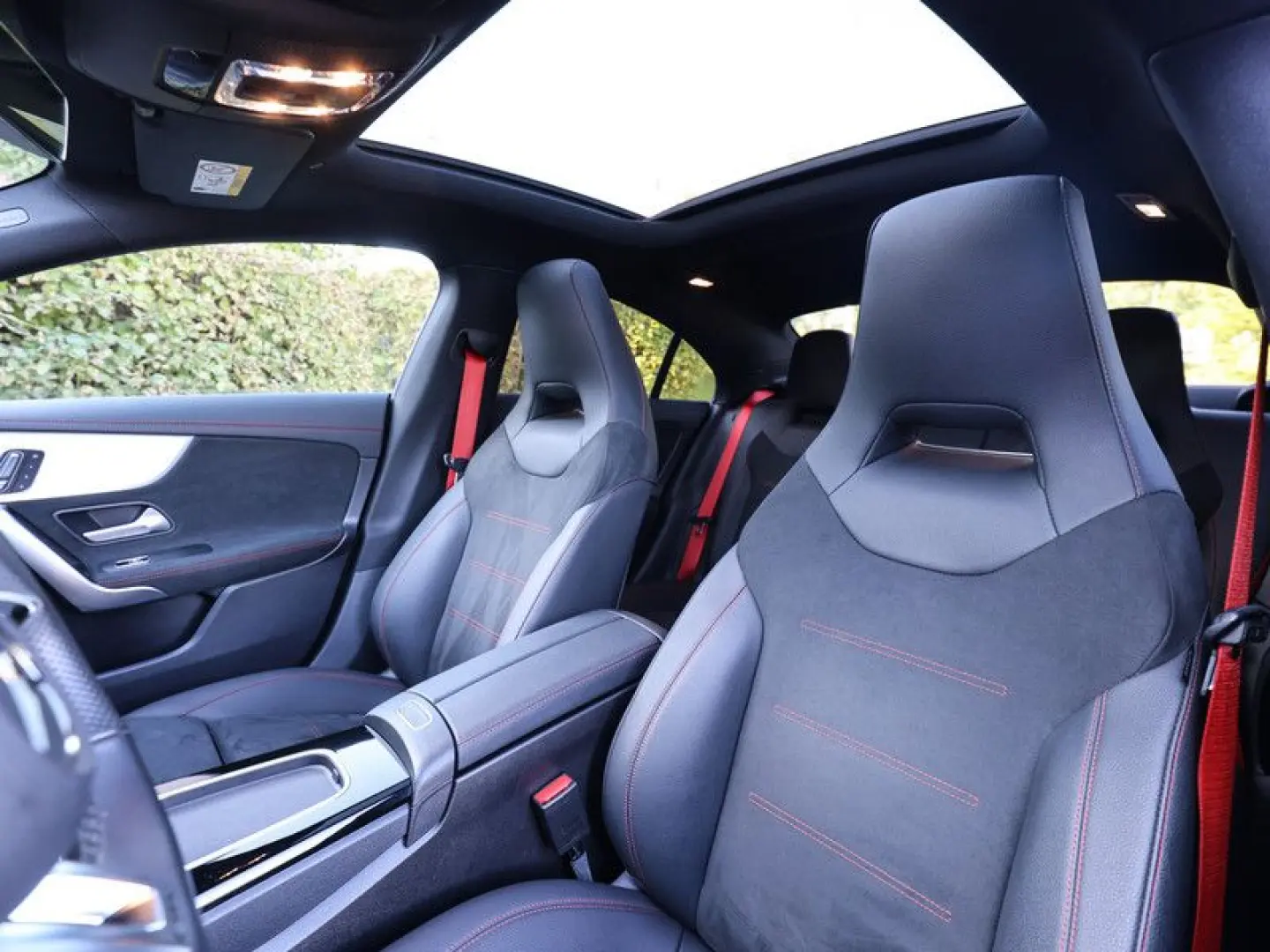 CLA 35 AMG 4M Coupé 360 Pano HUD Night Memo 19'