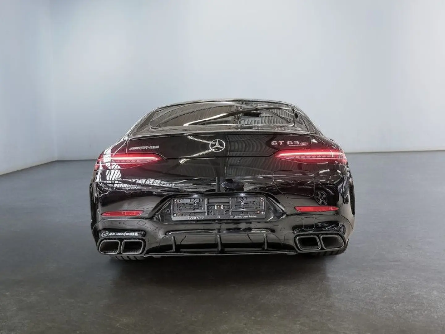 AMG GT 63 S E PERFORMANCE NIGHT BURM DISTR SPUR