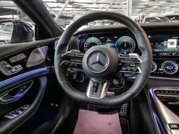 AMG GT 63 S E PERFORMANCE NIGHT BURM DISTR SPUR