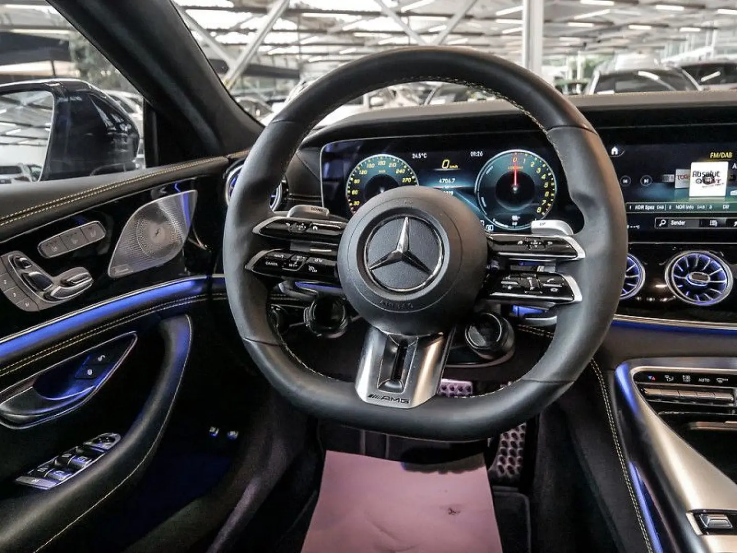 AMG GT 63 S E PERFORMANCE NIGHT BURM DISTR SPUR