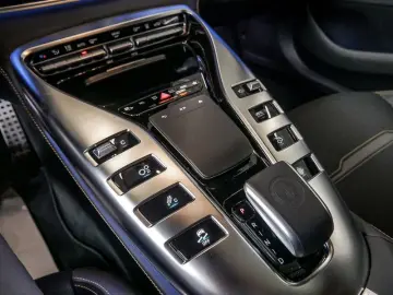 AMG GT 63 S E PERFORMANCE NIGHT BURM DISTR SPUR