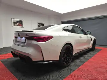 BMW M4 Competition M xDrive LCI