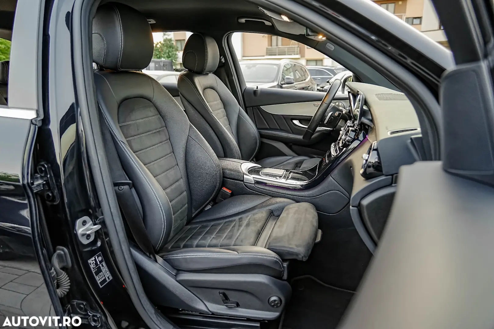 Mercedes-Benz GLC 300 e 4MATIC